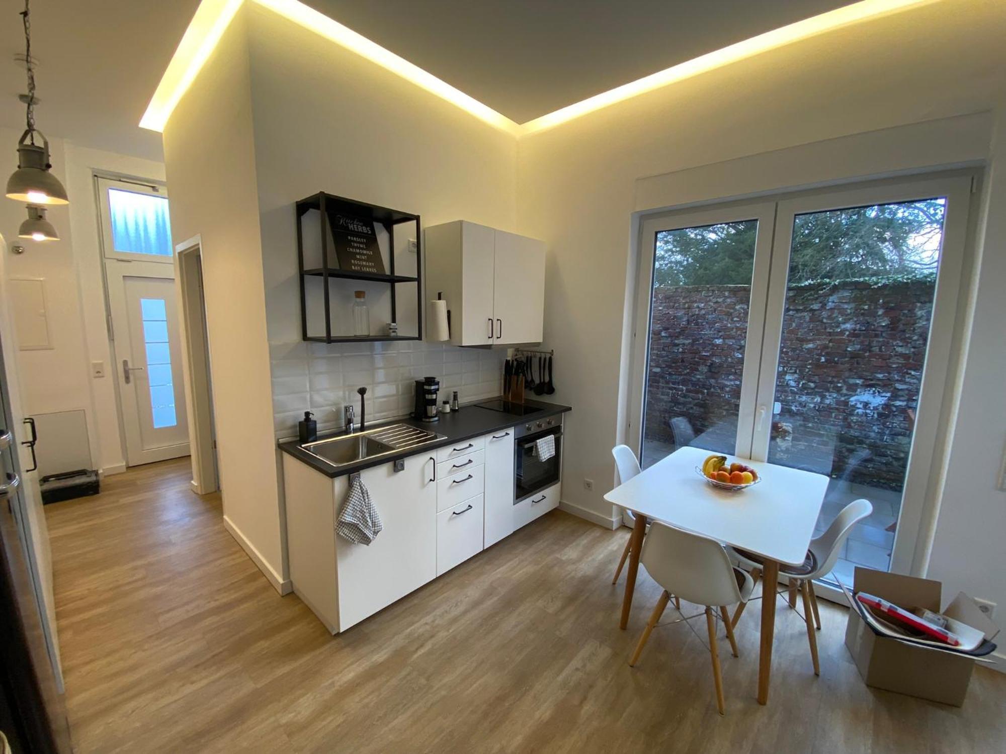 Schoene, Moderne Wohnung Mit Grosszuegiger Terasse Essen Luaran gambar